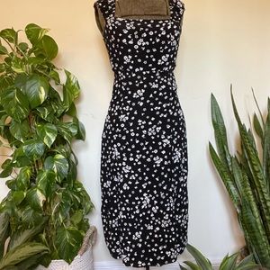 Classic form fitting floral dress